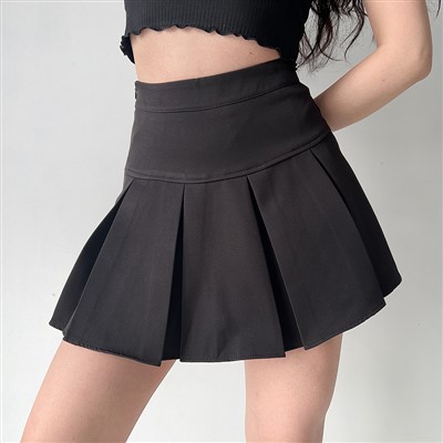 Skirt pendek wanita